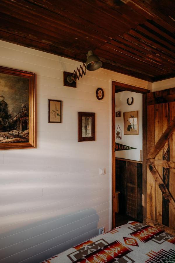 La Ferme Du Pont De Maumy, Cabane Au Bord De L'Etang Et Bain Nordique Busserolles Bagian luar foto