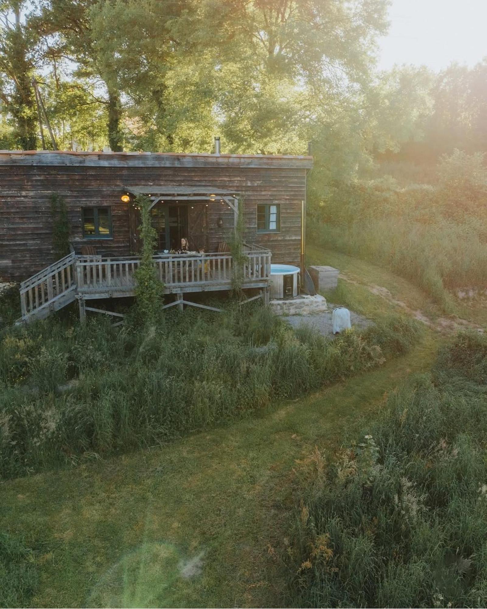 La Ferme Du Pont De Maumy, Cabane Au Bord De L'Etang Et Bain Nordique Busserolles Bagian luar foto